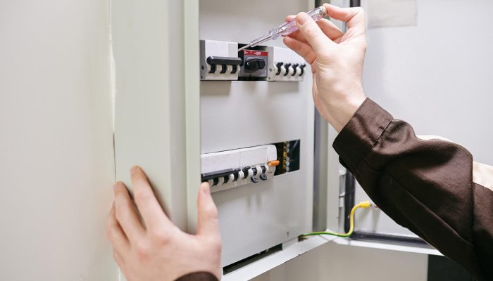 Réalisation d'une installation électrique par ESCIE, électricien à Chantonnay